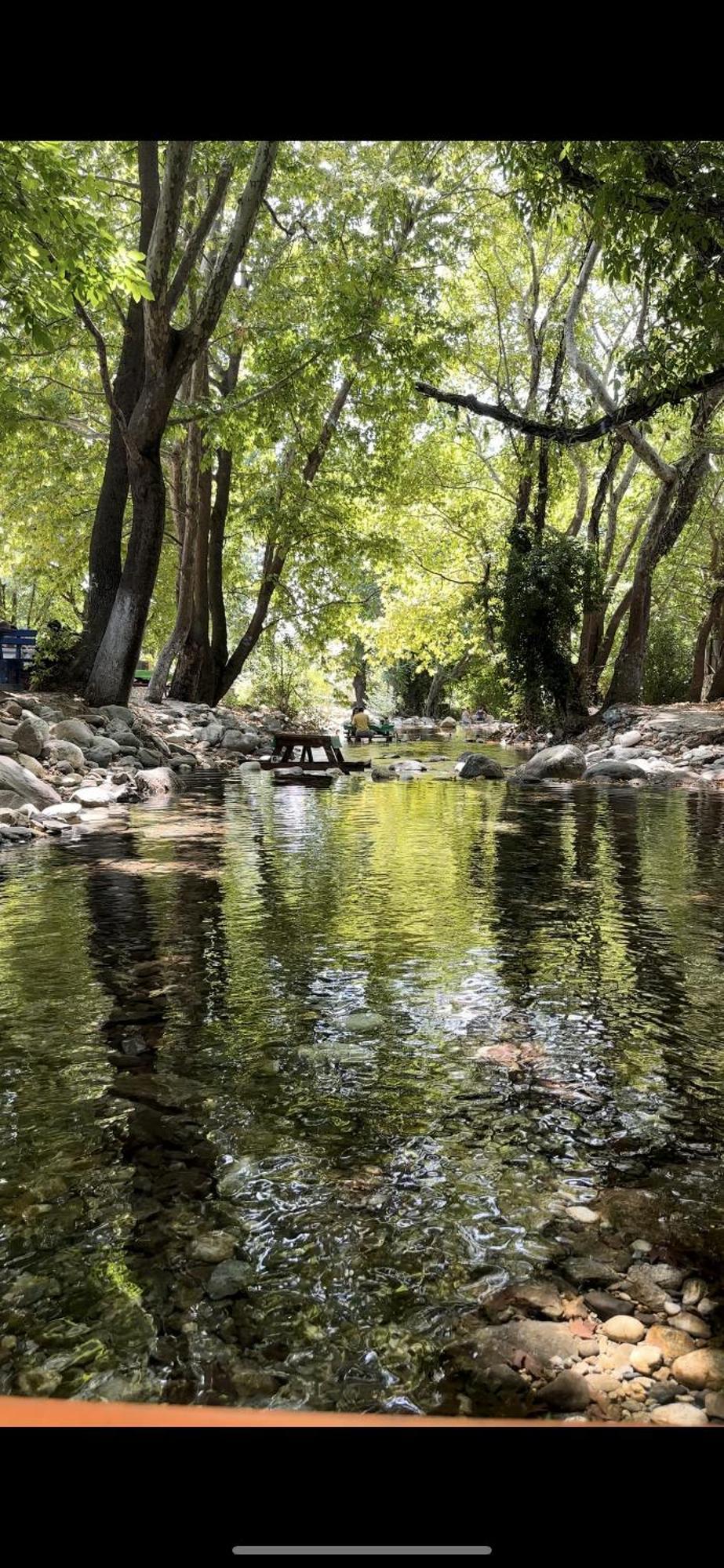 Sakliderebutikotel 에드레미트 외부 사진